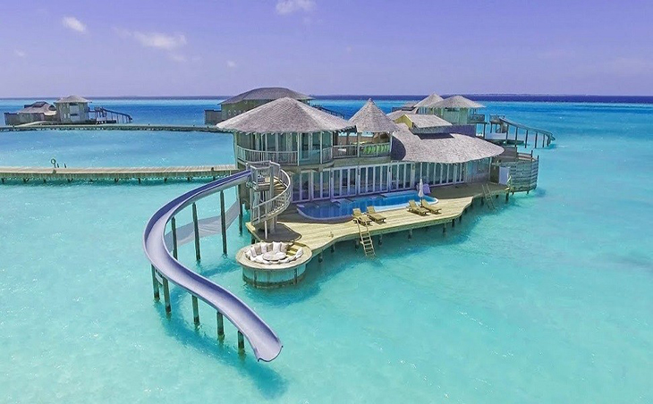 MALDIVES-TRAVEL-GUIDE