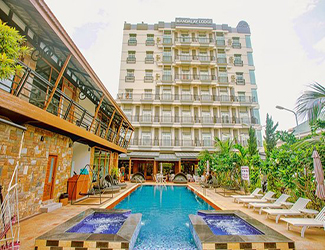 nwe-waddy-hotel