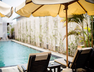 swimming-pool